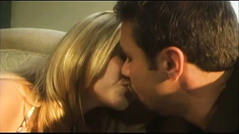 Jessica Drake et Monique Alexander en éjac faciale