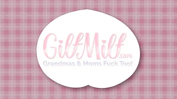 Les grosses seins et cul de Doxie baisés fort