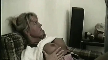 Chennin Blanc fait disparaître sa queue: Sucée & Baise