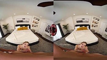 Mamada milf VR en vaquera y perrito