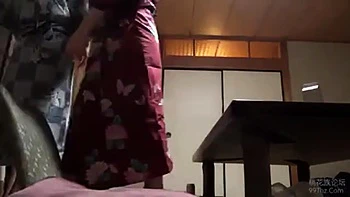 Грязный минет красивой женщины