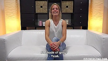 Casting fellation POV avec MILF tchèque