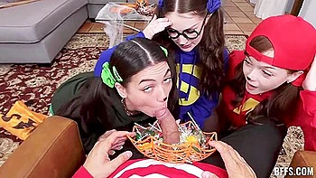 Danny Mountain, Bella Blu y Jade Valentine follan al tipo suertudo en POV