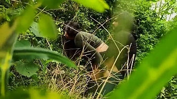Desi Teen Sucks Cock Deep in Jungle