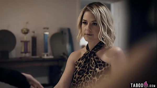 helps her and frustrated teen stepson to get off