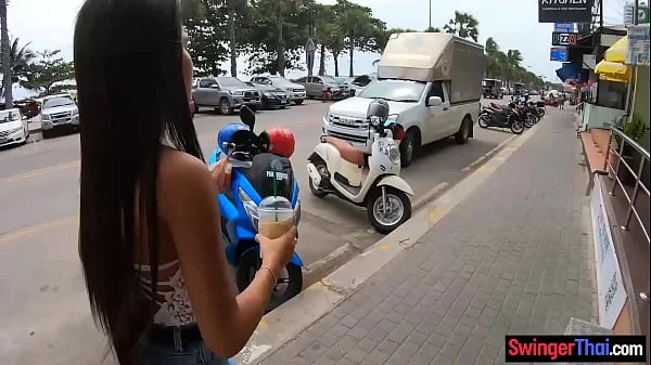 Asian amateur teen GF loves sex with her 2 week millionaire