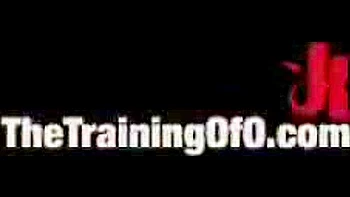 Kimber Woods s’entraîne à l’anal: meilleure petite salope anal