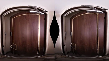 Пышногрудая шлюшка платит за съем с резиновым сексом