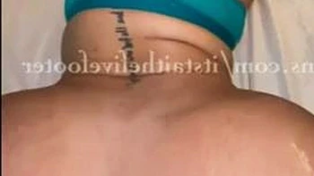 Latina milf amateur seins énormes suce, cowgirl et doggy creampie