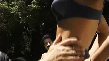 Heiße Hotwife wird hart vom großen Schwanz gefickt