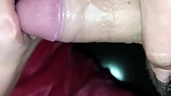 Avalant la came tard dans la nuit