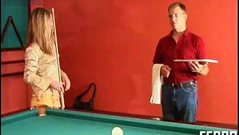 Milf loira fodida de quatro no Stripchat