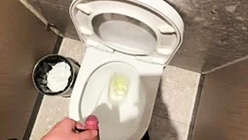 Elia Blaine's Risky Public Flash and Solo Masturbation