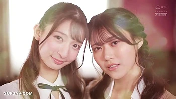 Asiáticas morenas con tetas grandes en follada grupal