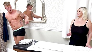 Luke Hardy and Lacey Starr's rough mature massage