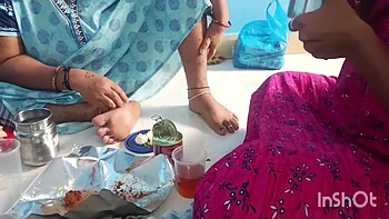 Almoço com morena indiana que termina em foda quente