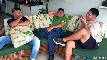 MILF safada MaRaSexx & MeGanSxx creampie POV, visita fica selvagem