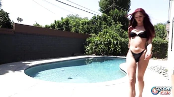 Тори жёстко трахается анально без преза, горячая транссексуалка