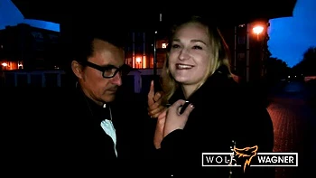 Конни Дакс трахается с большим членом, мастурбация и пальцы