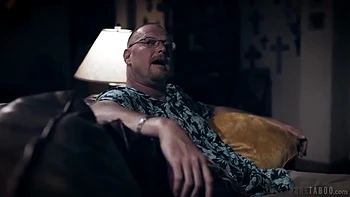 Gia Derza Shakes Her Big Ass Booty