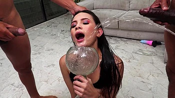 Melisa Creative's Wet Anal Blowjob Gangbang with Pissing