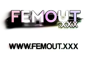 Chubby redhead tgirl masturbates with vibrator