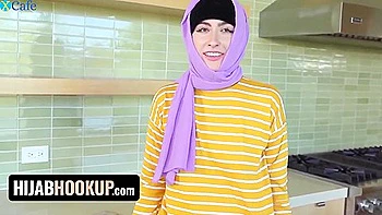 Arab Teen Strips Naked, Keeps Hijab, Gets Creampied