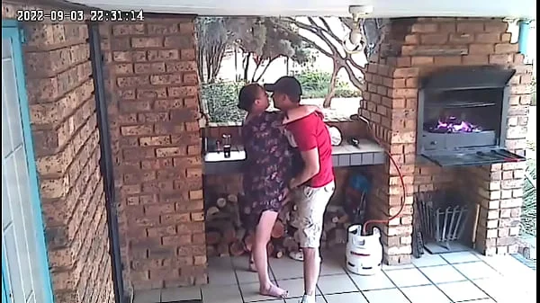 Spy camera : couple caught fucking on the porch of the nature reserve