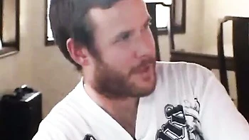 Bimbo's hot cuckold wife and swinging mom video