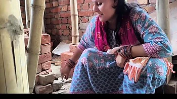 Brunette Indian MILF Fucks Contractor for Tips