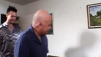 Magnetic sugar's mom smut