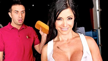 Graceful Jewels Jade - missionary xxx - Brazzers Exxtra