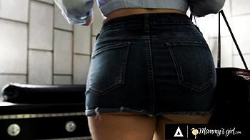 Smiling Nicole Aria's big ass clip