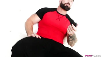 Perky beauty at small tits xxx