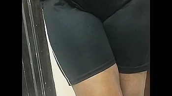 Bhabhi Ne Apne Chut Me Aaj Khira Dali Hai Bahut Achhi Lagi