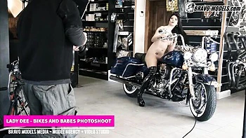 Lady Dee's bikes action by Bravo Models