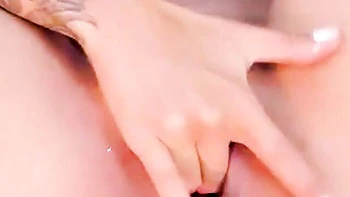Rough baby girl's hd dirt