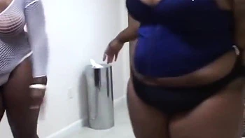 Black And White Pussy Licking Big White Cock Sucking Threesome...cum In Mouth - Scented Kisses