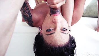 Donny Sins and Jesse Pony in make-up sex with a brunette peaches