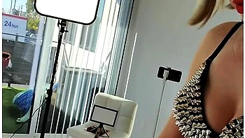 Pov Brazilian Male Waxing With Russian Milf Sugarnadya With Huge Cumshot Ending - Kyle Stroker