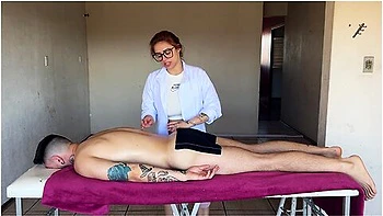 The Massage She Couldnt Control